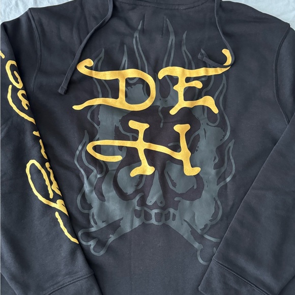 #240 (NWT) ED HARDY HOODIE. CLASSIC ART. - Picture 5 of 11